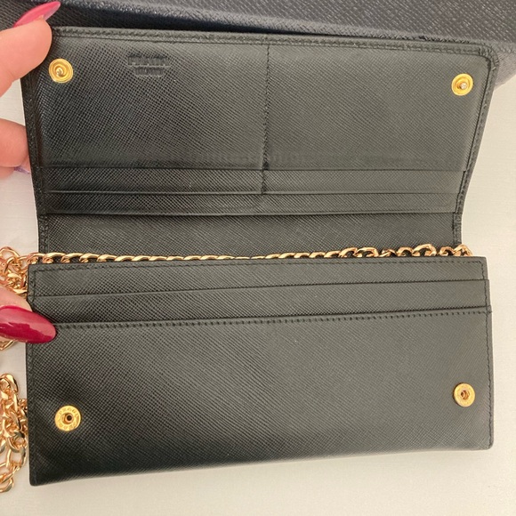 Prada Bow Black Wallet - Picture 2 of 9